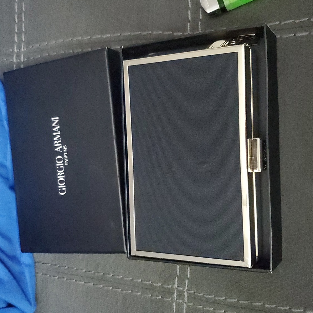 🖤Giorgio Armani Black and Silver Clutch. New No Tags.